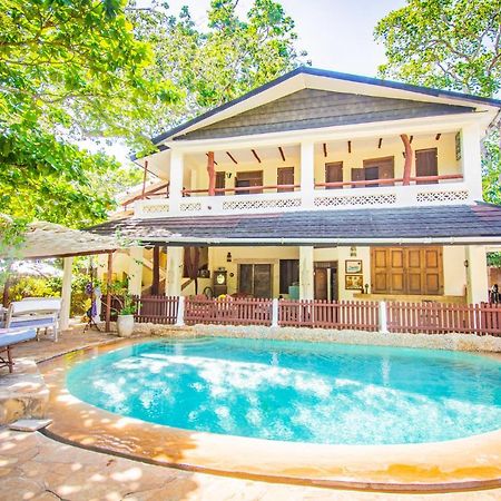 Kwale Mami Wata House Bed & Breakfast エクステリア 写真